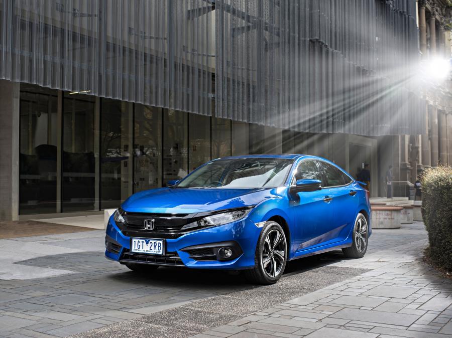  Honda Civic Sedan RS 2016 года  (AU) (фото 18 из 31)
